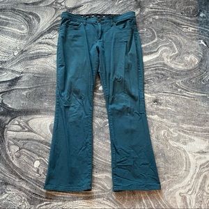 🖐🏼 5 for $25 Blue LEE 12P pants